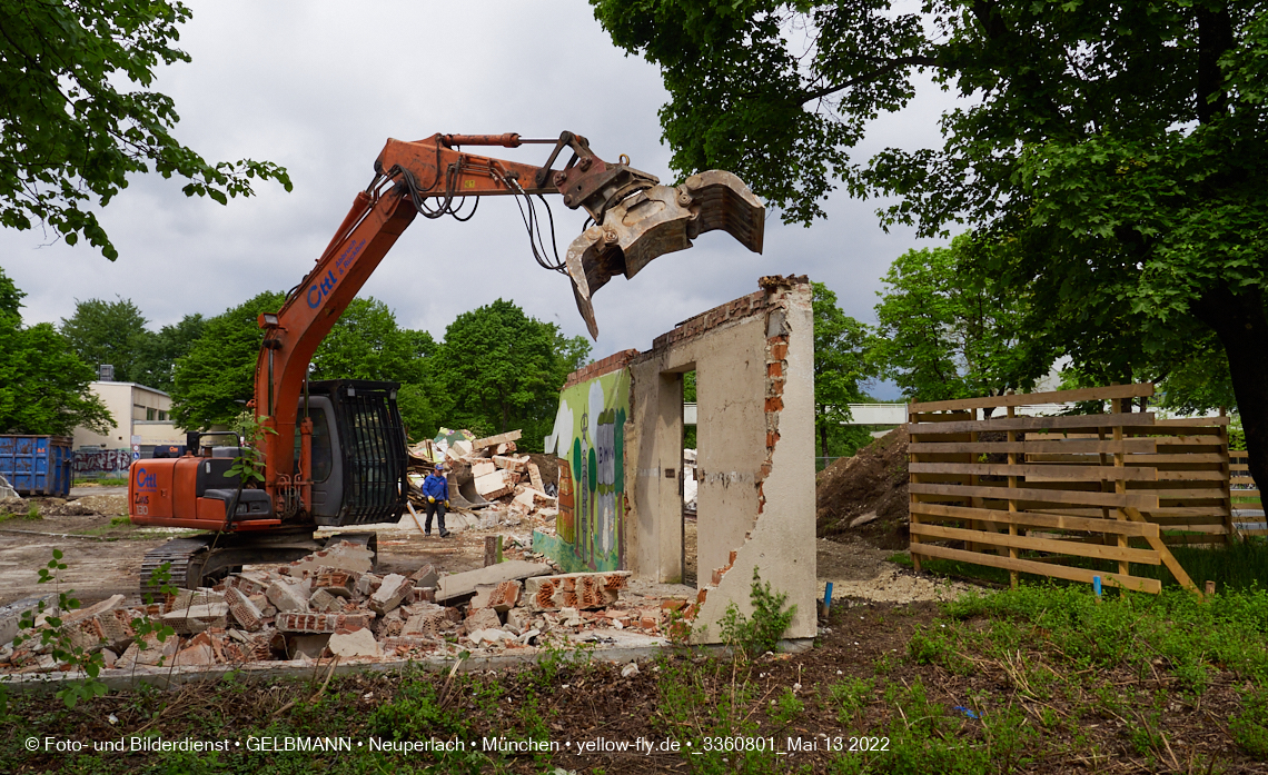 13.05.2022 - Baustelle am Haus für Kinder in Neuperlach